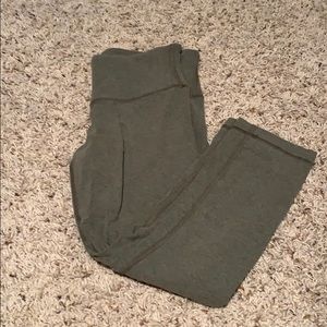 BNWOT Lululemon Green Crop Pants